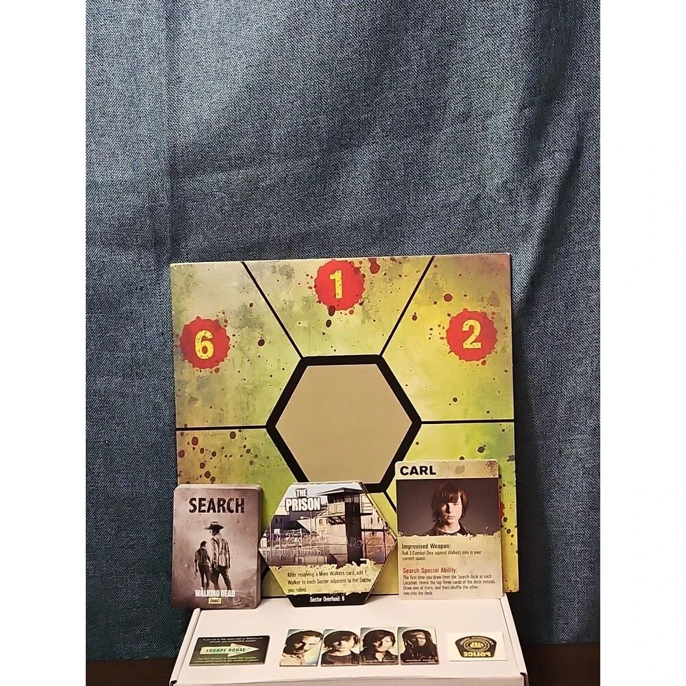 The Walking Dead: Don't Look Back Dice Game | AMC Cryptozoic | Rick Daryl